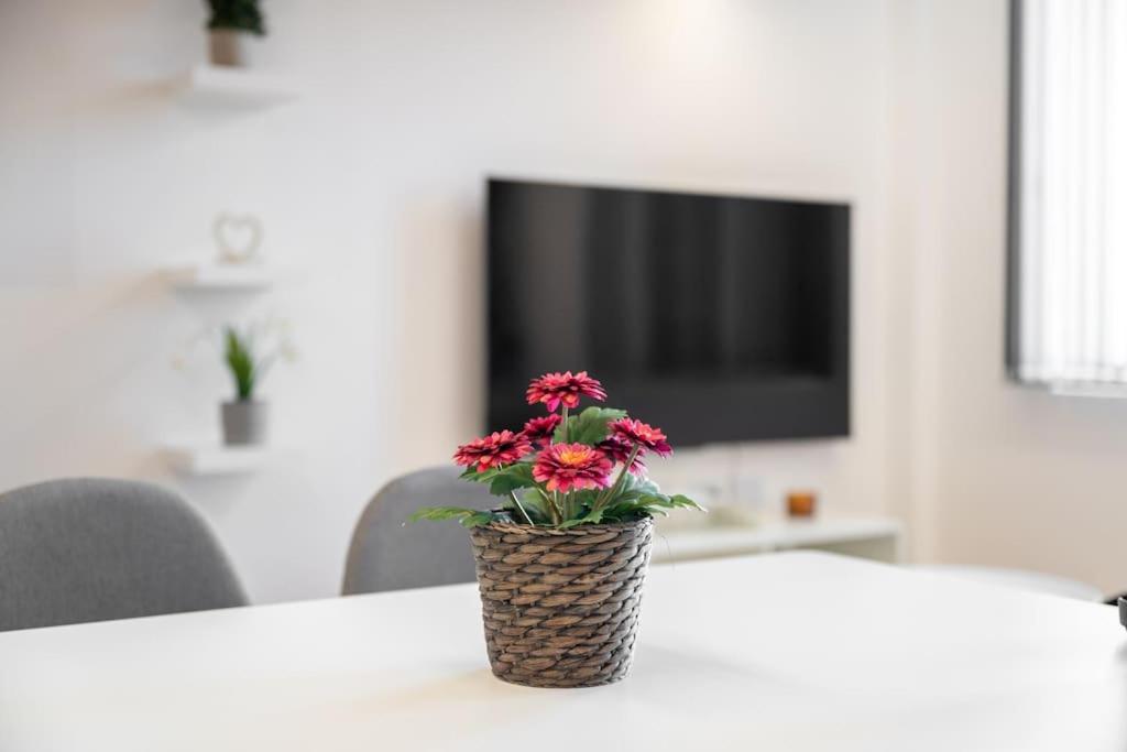 Luxury Stylish Apartment Central Μάντσεστερ Εξωτερικό φωτογραφία